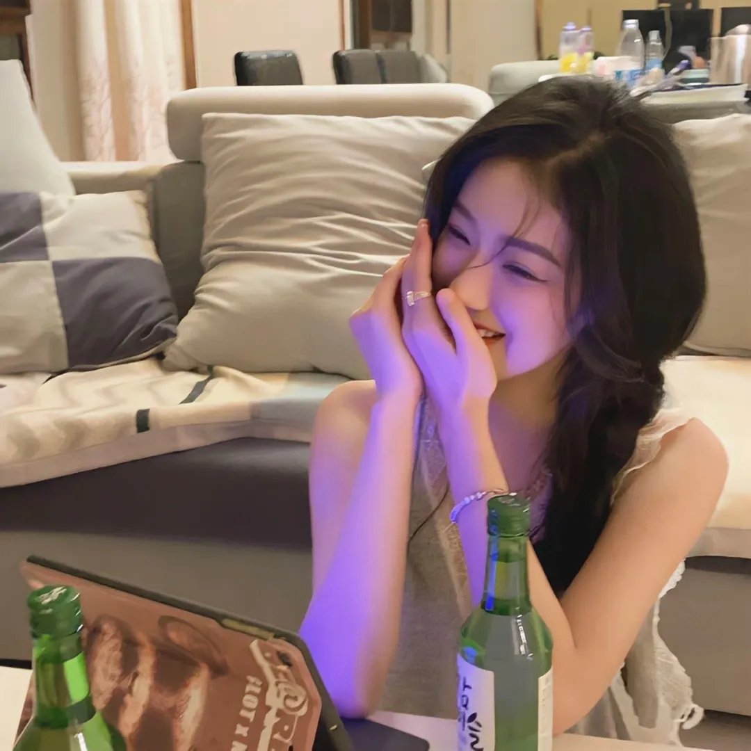 夫妇以上，恋人未满